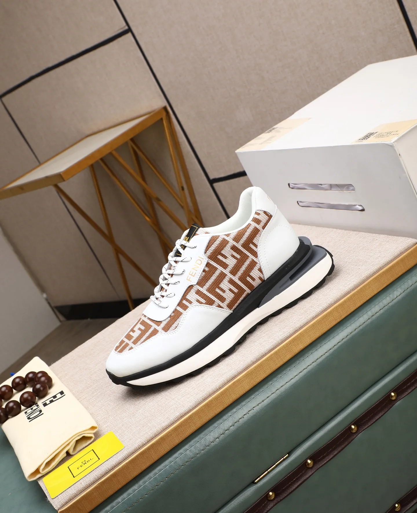 Men's shoes 💰460🕷🕷[FENDI] Fendi fashionable casual men's shoes 🇨🇳Original official website 1:1 model opening, new models are available first 💯Not high-profile but avant-garde, simple About low-key and fashionable, super versatile style 🌿 Made of original cowhide ➕ Pigskin lining 🎋 The version is comfortable on the feet, so rigorous for any small place, and the workmanship is first-class 🍍38-44 Large quantities in stock